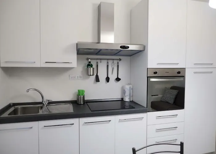 & Me To 5 Terre E 4*