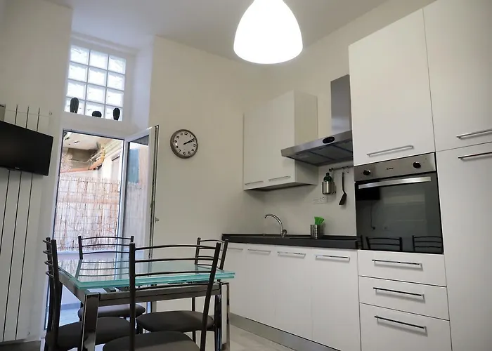 & Me To 5 Terre E Guest house 4*